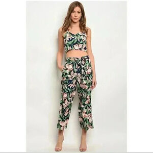 Floral Festival Summer Crop Top &‎ Bottom Set